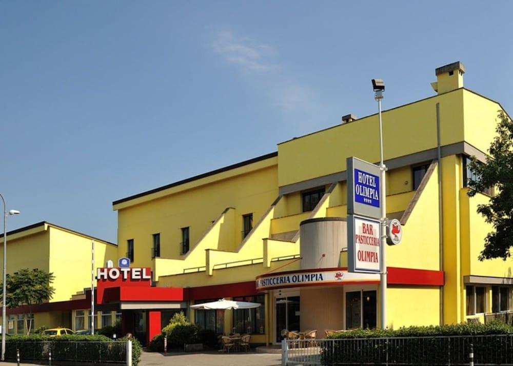 Hotel Olimpia Imola Exterior foto